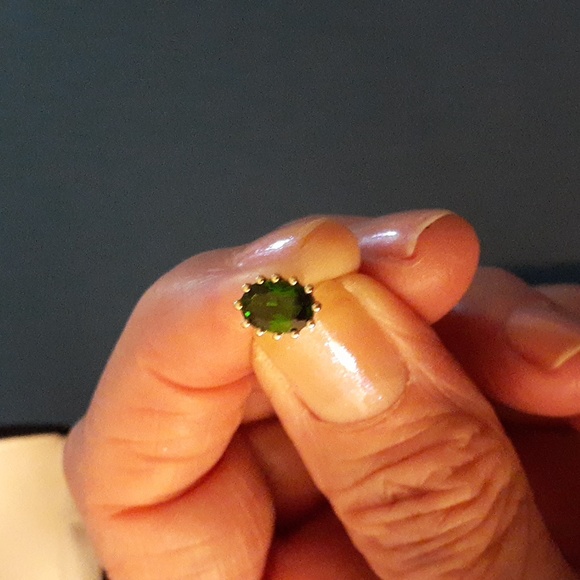 Chrome Diopside in 10k yg - Picture 3 of 3